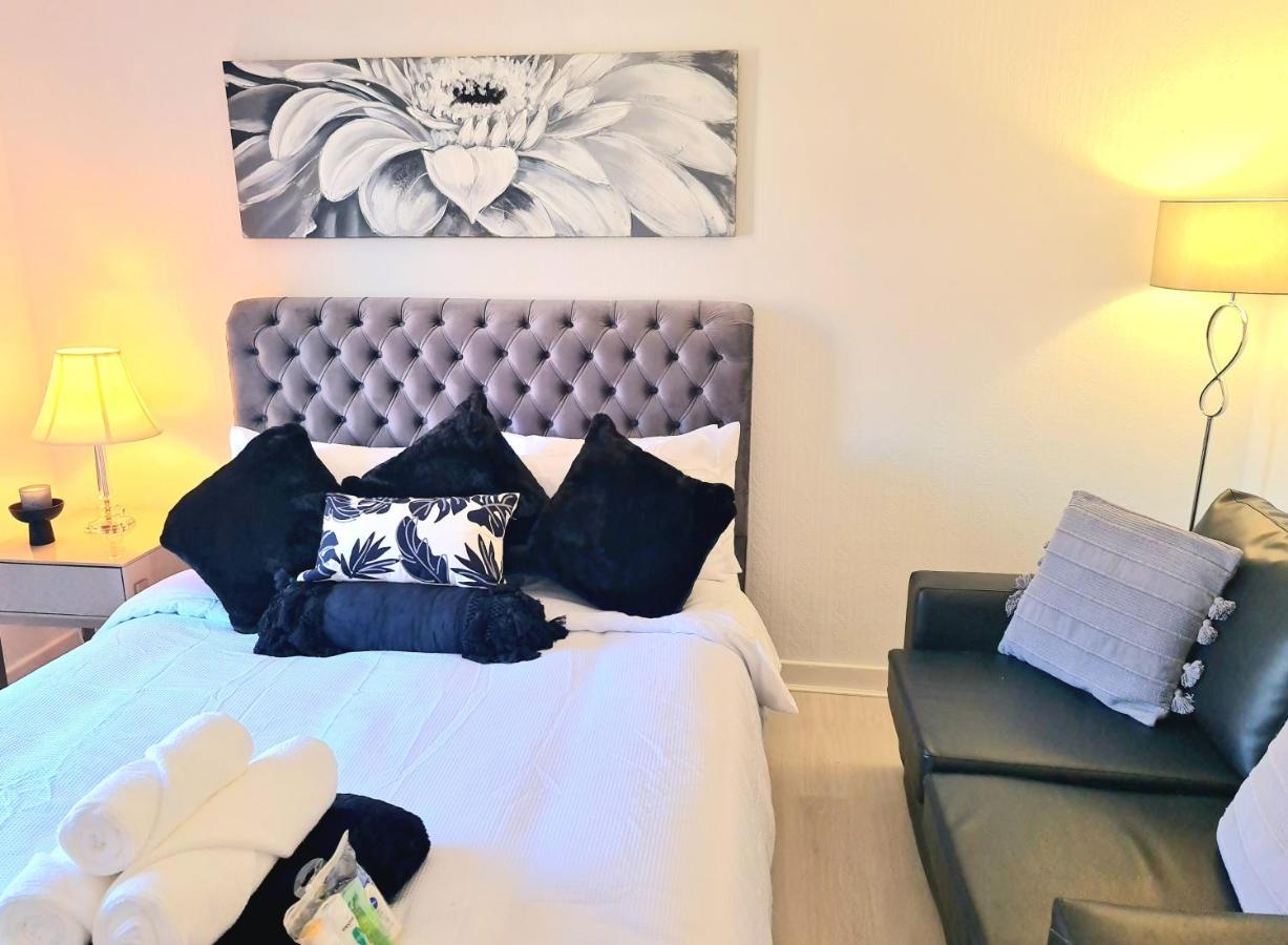 Immaculate 3-Bedrooms Dundee Apartment Εξωτερικό φωτογραφία